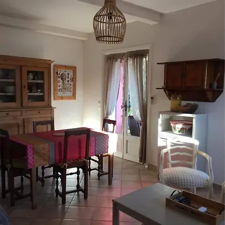 La Petite Maison *