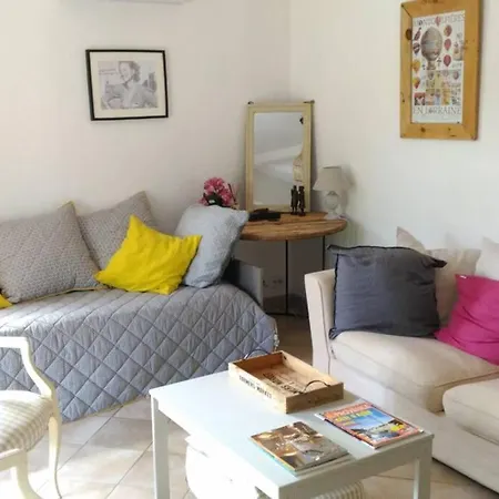 La Petite Maison *